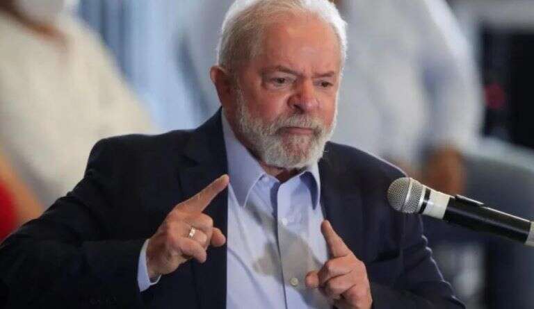 Brasil: Lula fue operado de urgencia por una hemorragia intracraneal