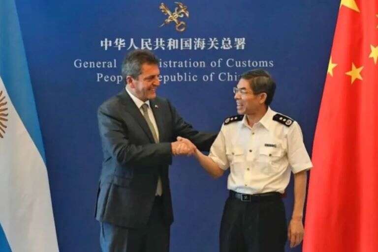 “Nos deberíamos llamar Argenchina”, dijo Massa tras anuncios de inversiones en Beijing