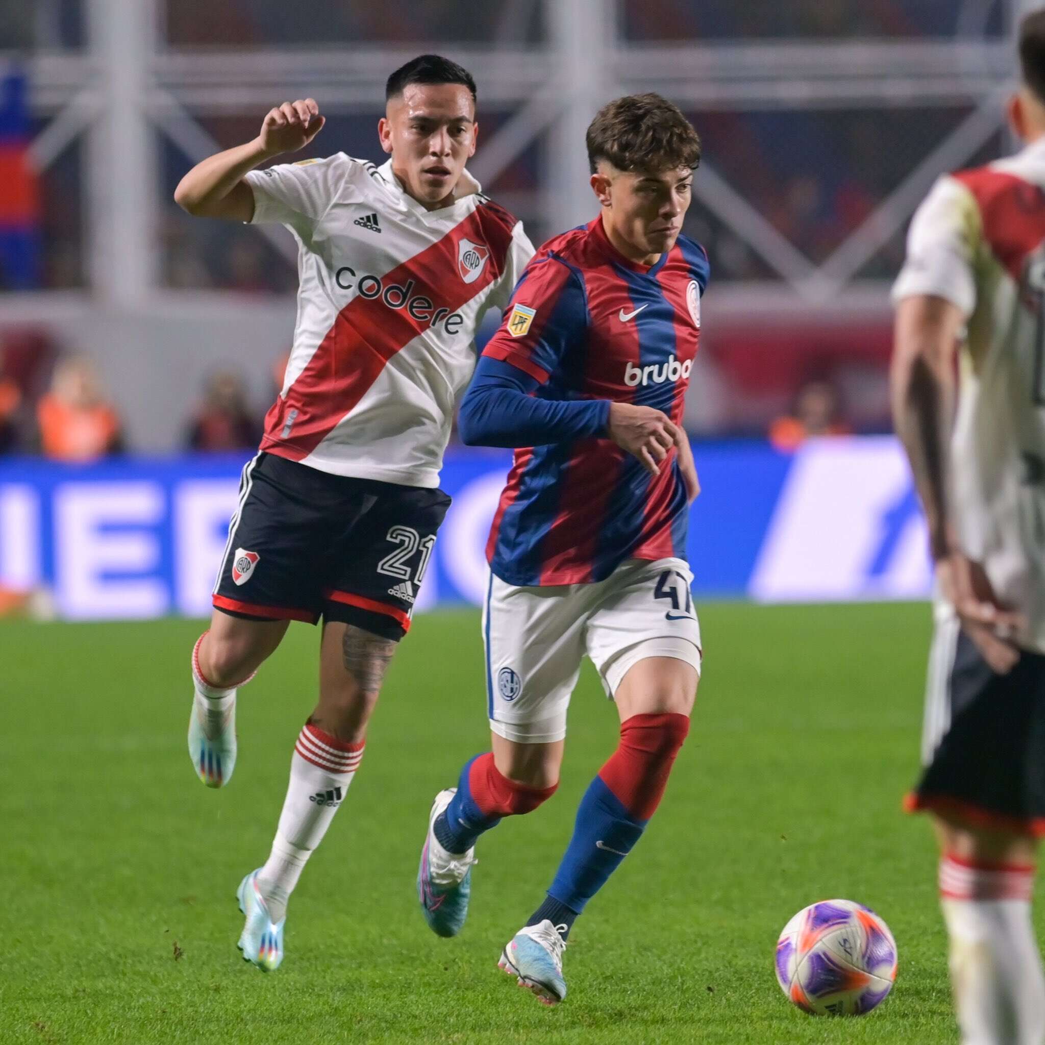 Fútbol: San Lorenzo y River igualaron en el Nuevo Gasómetro