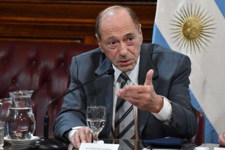 El Papa nombró a Zaffaroni en un nuevo organismo para investigar y promover los derechos sociales