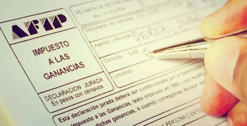 Desde este mes, el mínimo no imponible de Ganancias será de $700.875