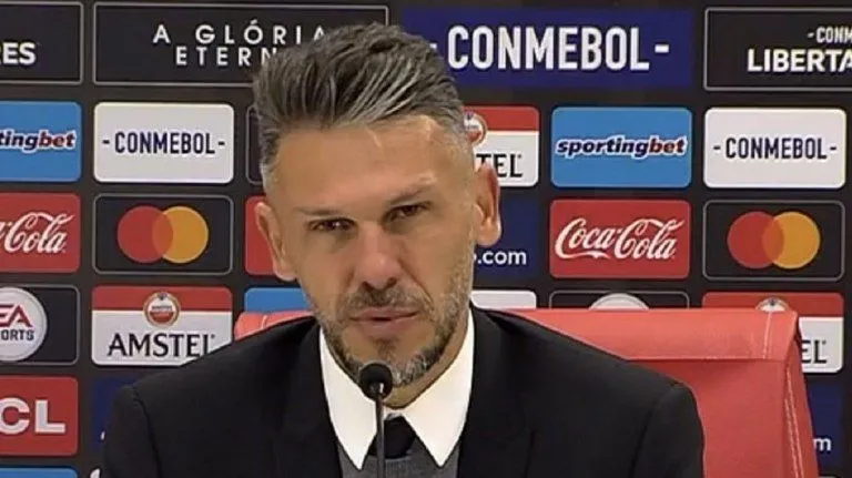Fútbol: “Es una desilusión muy grande”, el lamento de Martín Demichelis tras la eliminación de River