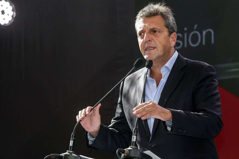 Massa anticipó que habrá nuevas medidas para autónomos, informales y pymes