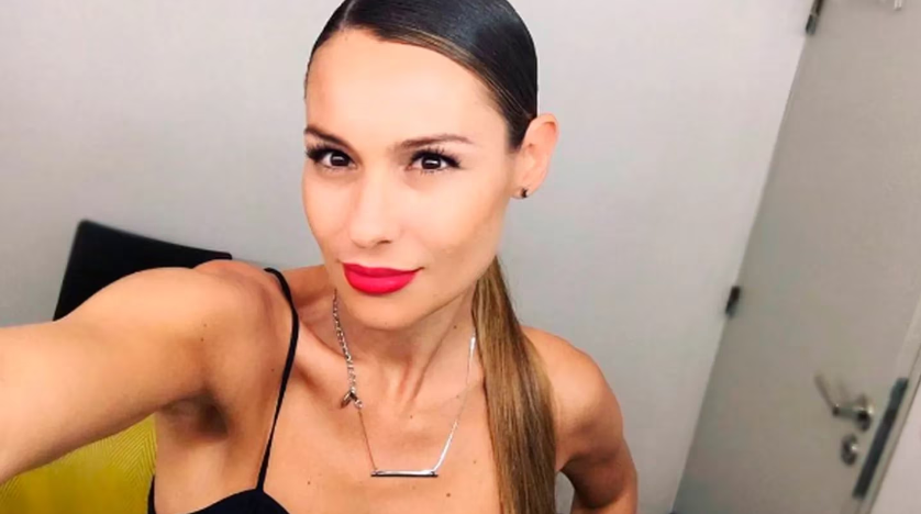 Para el infarto: Pampita encendió las redes con una microbikini animal print