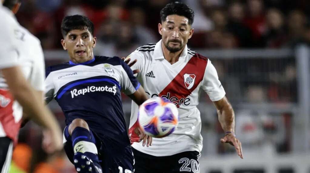 Fútbol: River visita a Gimnasia en el Bosque