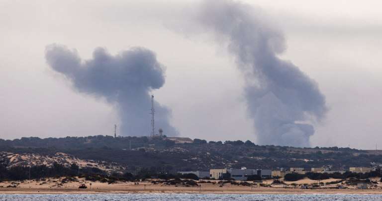 Medio Oriente: Ataque aéreo israelí mató a 50 palestinos en campo de refugiados en Gaza
