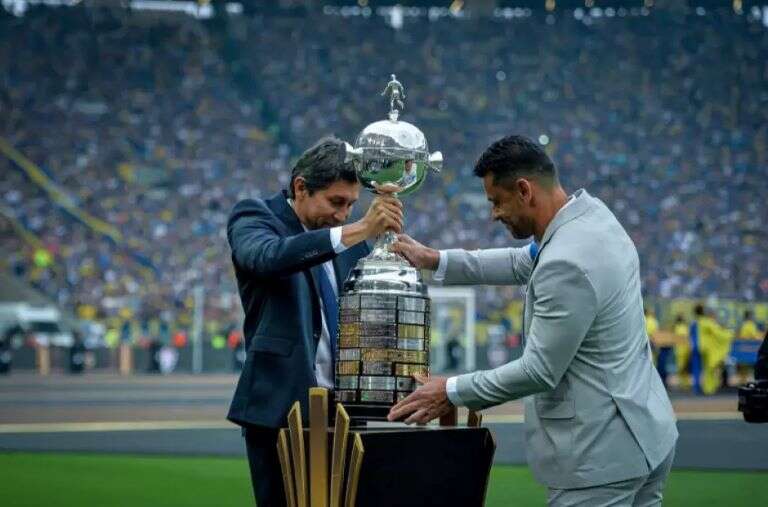 Fútbol: Los mensajes del Patrón Bermúdez que indignaron a los hinchas de Boca