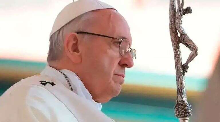 El Papa Francisco suspendió su agenda por un estado gripal