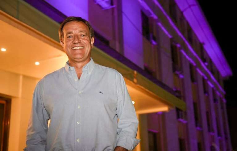 Mendoza recurrió a la Corte Suprema para que se suspenda la devolución del IVA y la eliminación de Ganancias