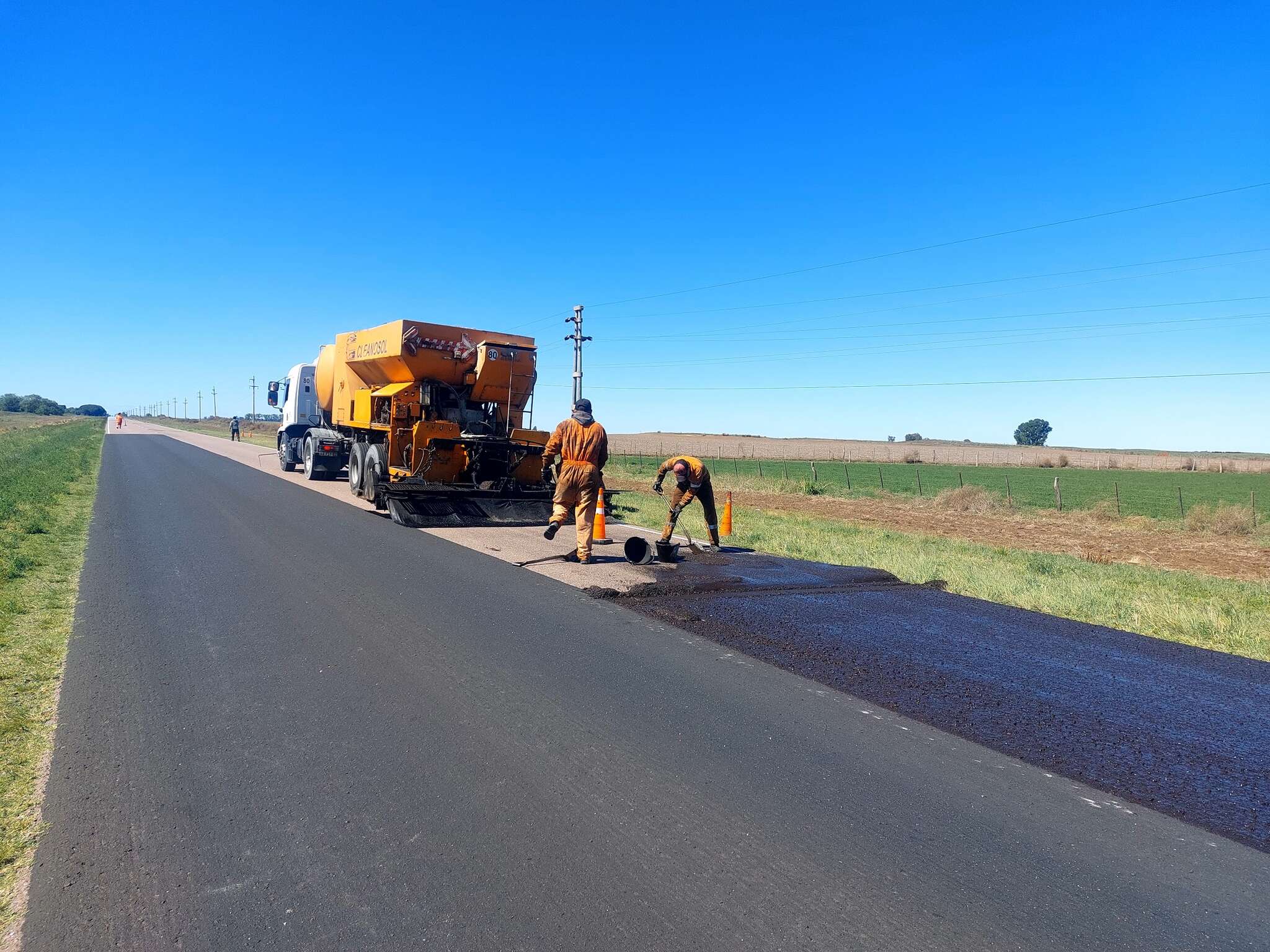 La obra de pavimentación de la RP 1 tiene un avance del 62 %