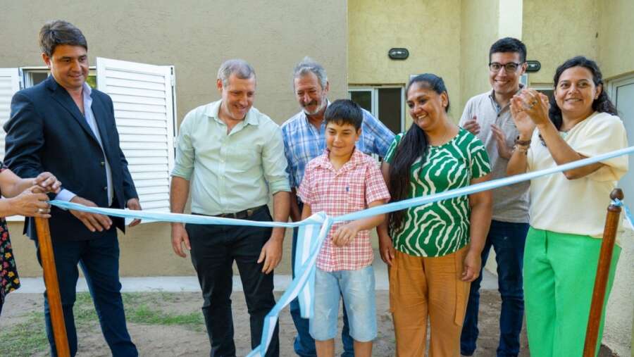 Plan “Mi Casa 1”: Ocho familias recibieron sus viviendas en Anchorena