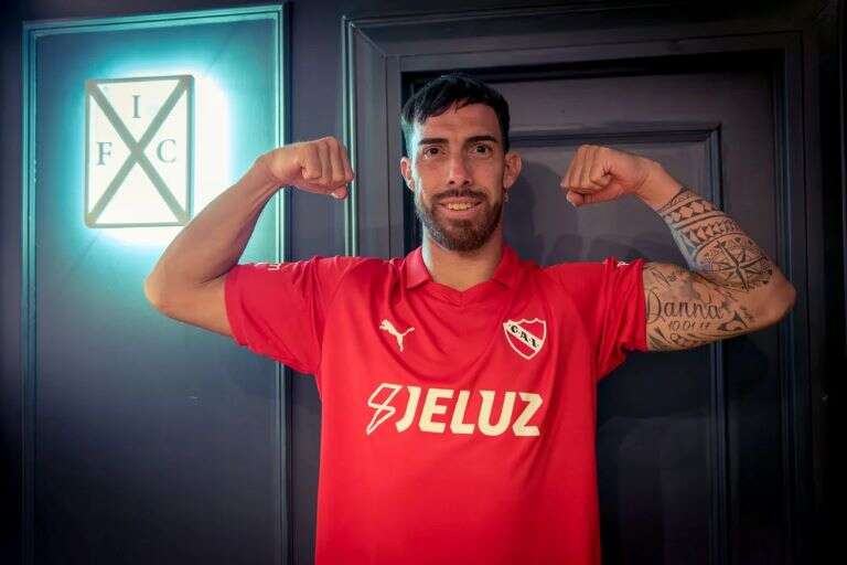 Fútbol: Gabriel Ãvalos selló su vinculo con Independiente, que sumó su cuarto refuerzo
