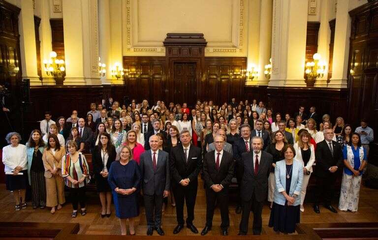 Sappa, Schijvarger, Cazenave y Bilbao se graduaron en la diplomatura judicial de género