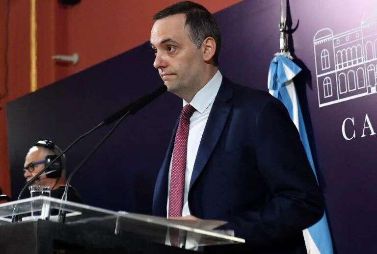 En el Gobierno hablan de una hiperinflación del 3.678% anual