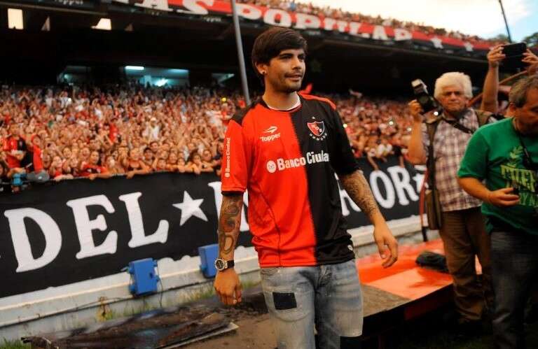 Fútbol: Ã‰ver Banega rechazaría a Boca para tener su segundo ciclo en Newell”™s