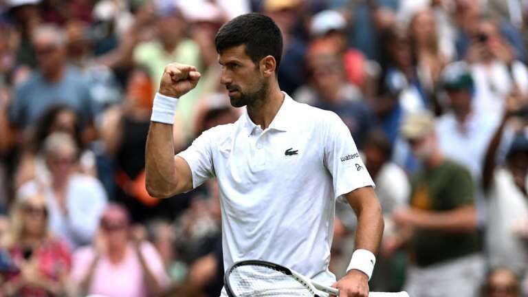 Tenis: Djokovic le ganó a Monfils y extendió la mayor paternidad en la historia de este deporte