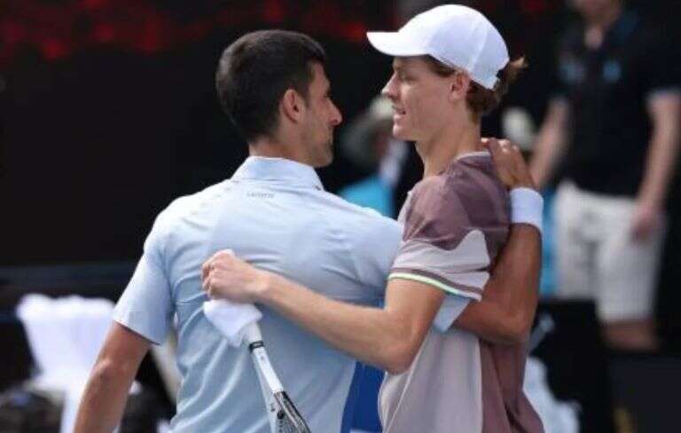 Tenis: Sinner hizo historia al eliminar a Djokovic del Abierto de Australia y frenar una racha descomunal