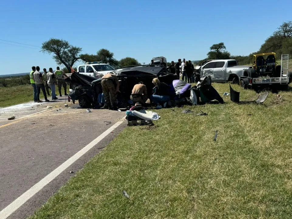 Ataliva Roca: Grave choque frontal en la ruta NÂº35