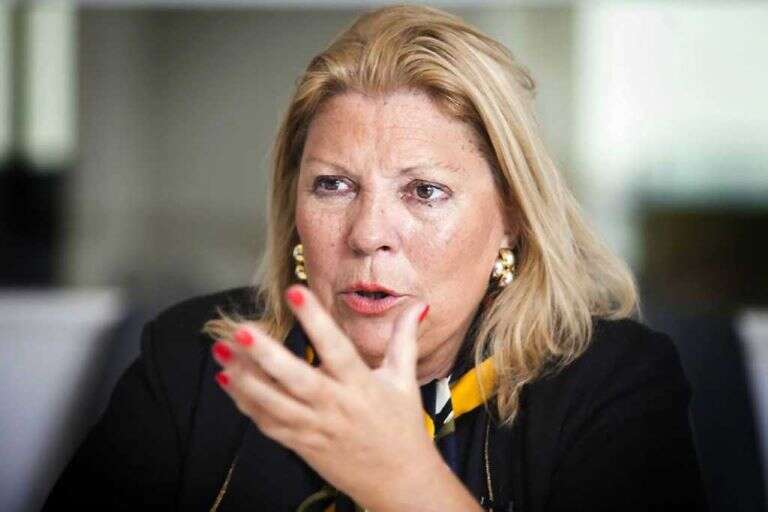 Carrió defendió el DNU de Milei por el futuro acuerdo con el FMI