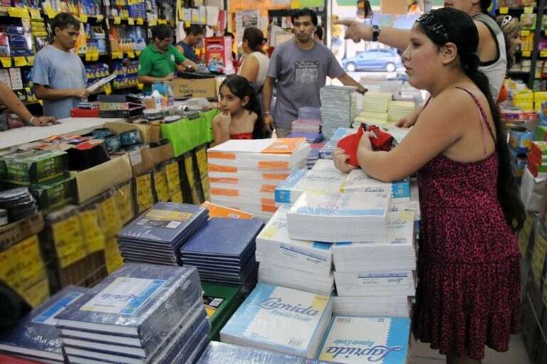 Agárrese fuerte porque la canasta escolar cuesta casi cuatro veces más que en 2023