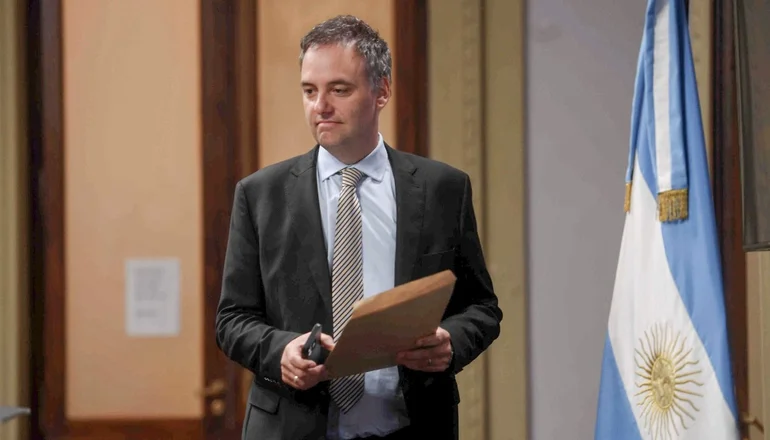 El Gobierno “desregularizará” las obras sociales sindicales