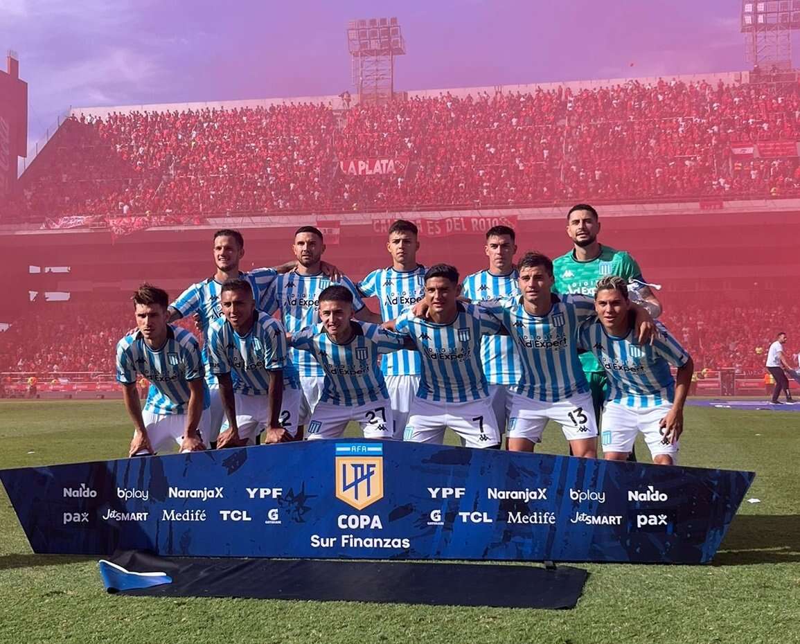 Fútbol: Racing se quedó con el clásico de Avellaneda
