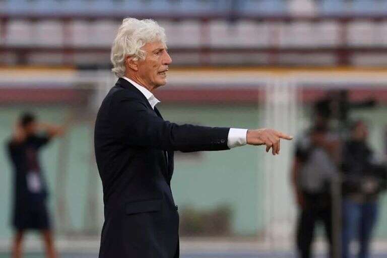 Fútbol: La FIFA falló a favor de José Pekerman y cobrará una cifra millonaria de la federación de Venezuela