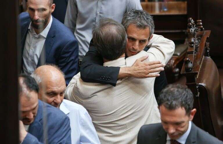 Diputados aprobó la ley ómnibus en general, pero el oficialismo no tiene asegurado los votos en los artículos más importantes