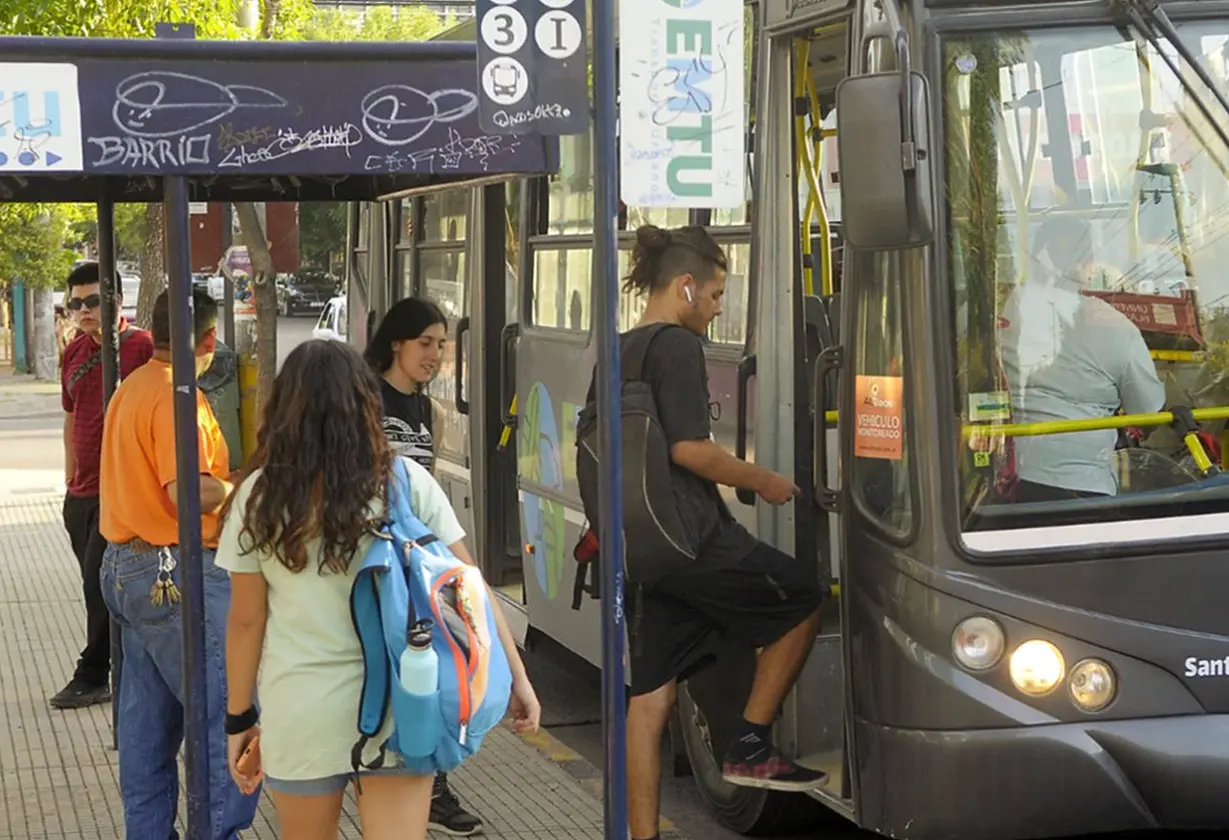 Santa Rosa: La UTA cruzó a la oposición por no dar quórum para aumentar el boleto