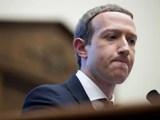 Mark Zuckerberg vs. Elon Musk: la opinión del CEO de Meta sobre el chip cerebral
