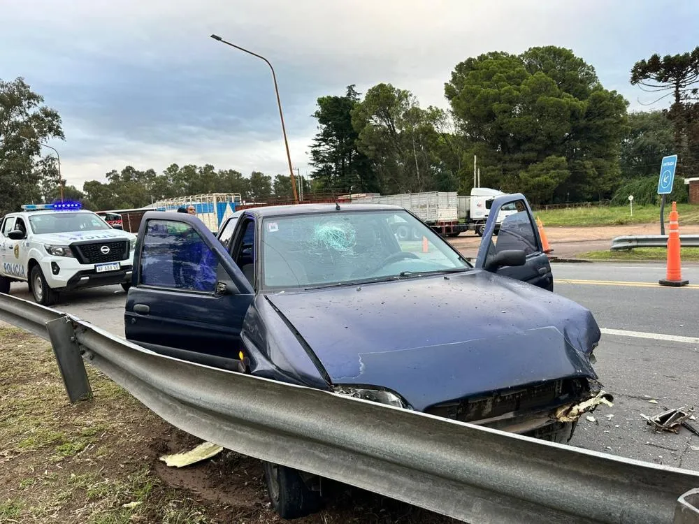 Fuerte choque en el ingreso de la ruta 35 norte