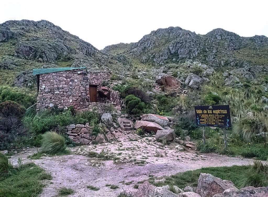 Rescataron a dos excursionistas pampeanos del Cerro Uritorco