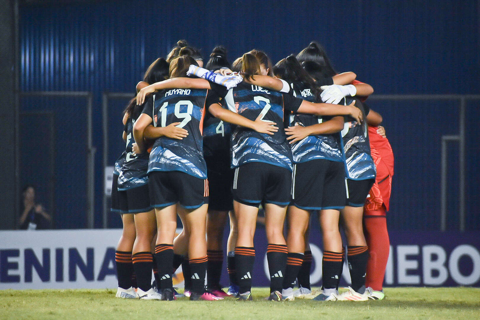 Fútbol femenino: Argentina venció 4 a 0 a Perú en el primer partido del Sudamericano Sub17
