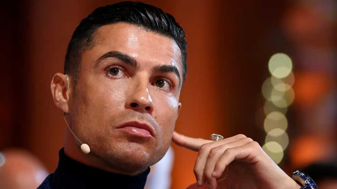 Â¿Cuánto sale?: la exclusiva Ferrari que presumió Cristiano Ronaldo por las calles de PortugalÂ 
