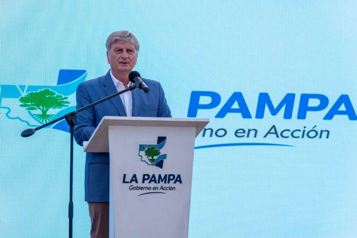 General Acha: Ziliotto y Sabarots inauguraron viviendas y se mostraron unidos ante las políticas de Javier Milei