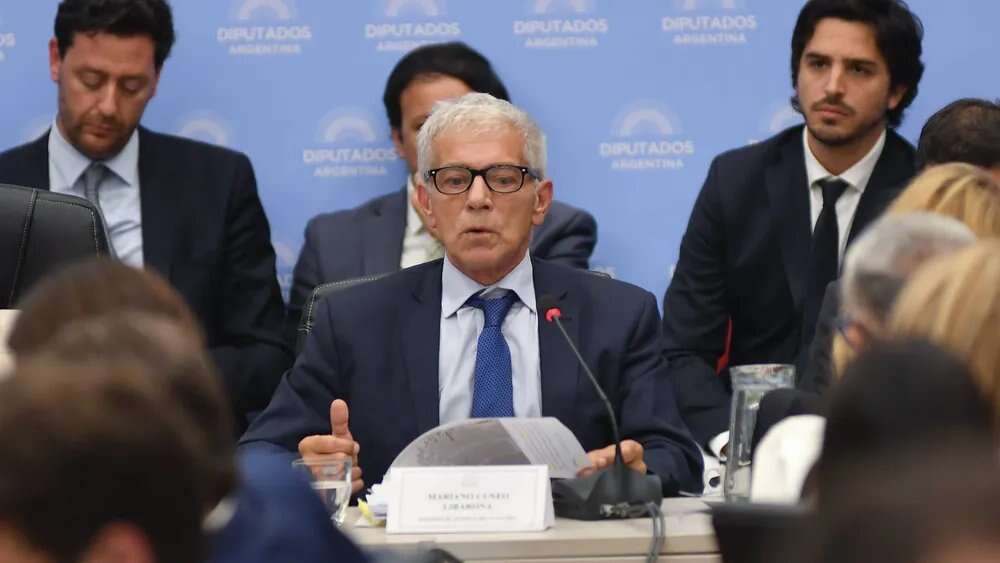 El Gobierno nacional oficializó la marcha atrás con el aumento del 300% en los aranceles del registro automotor