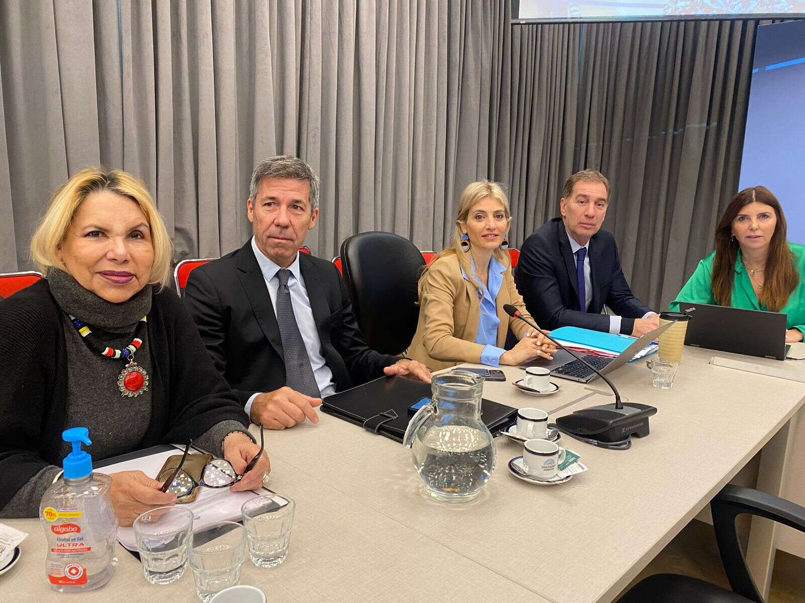 Ardohain acompañará la Ley Bases y la Reforma Fiscal