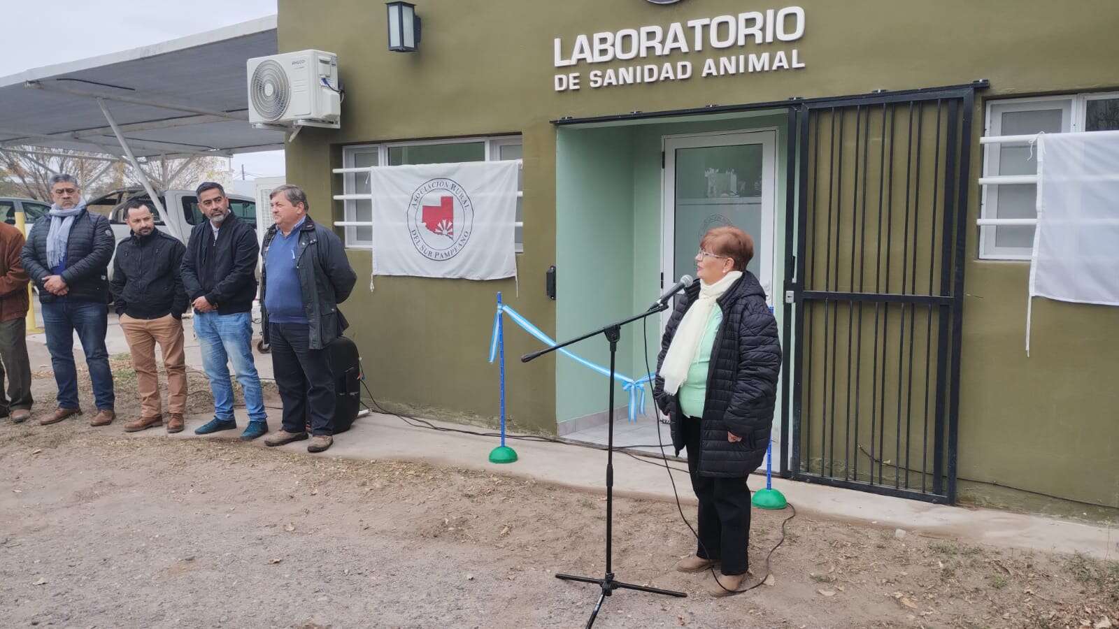 La Adela: Inauguraron un laboratorio de Sanidad Animal