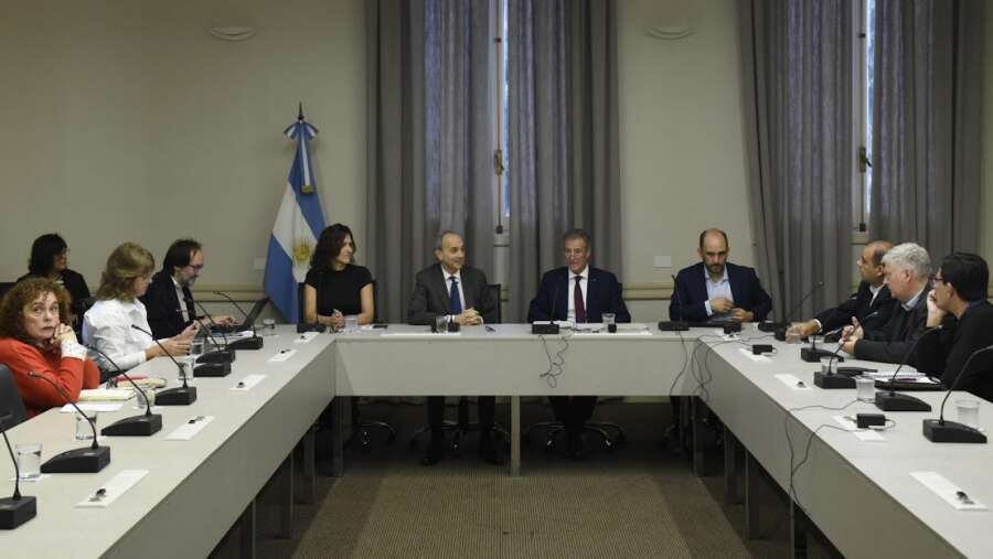 La ministra Feuerschvenger integra el Consejo Nacional de Calidad de la Educación