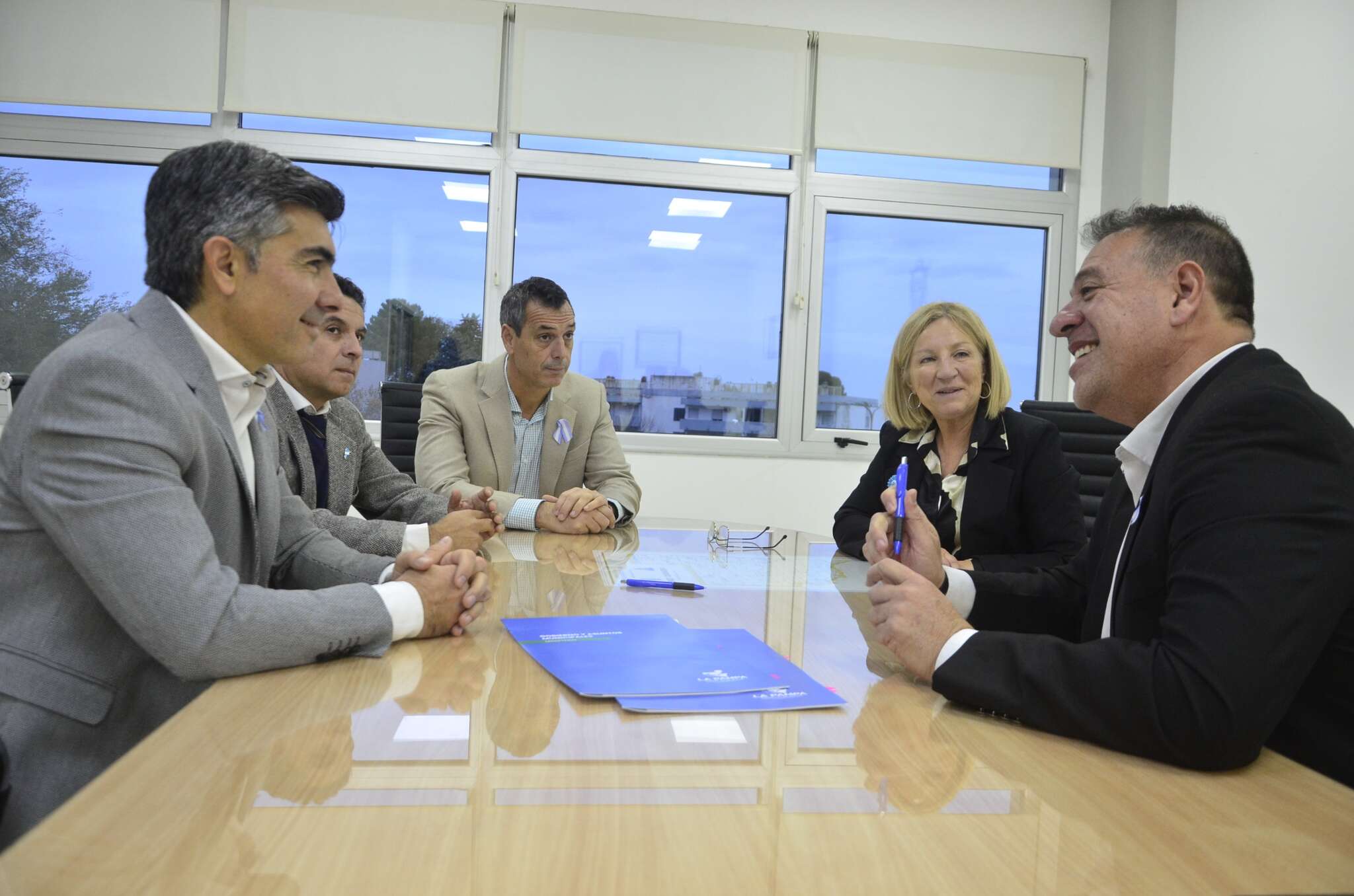El Gobierno junto al Tribunal de Cuentas firmaron convenio para agilizar controles de asociaciones pampeanas