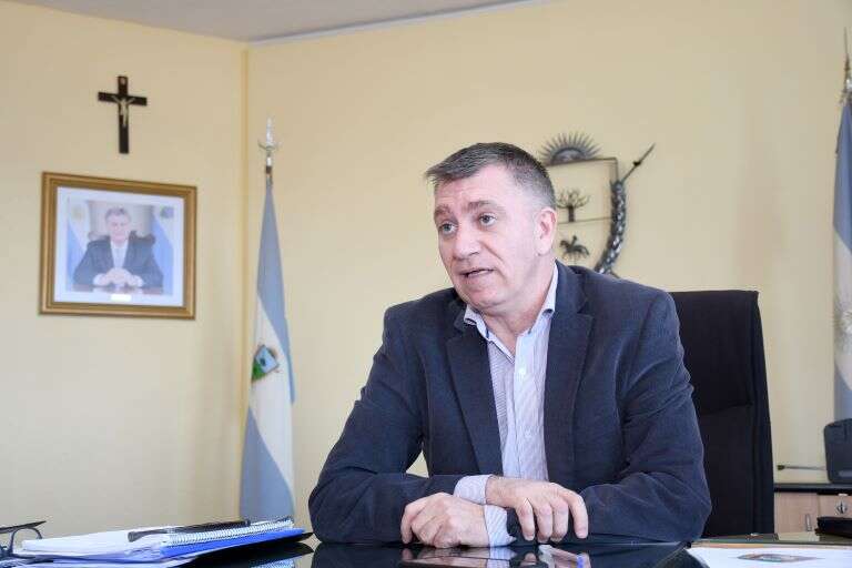 Bisterfeld: “Si el objetivo es destruir el Estado desfinanciándolo, pareciera que vamos en el camino correcto”