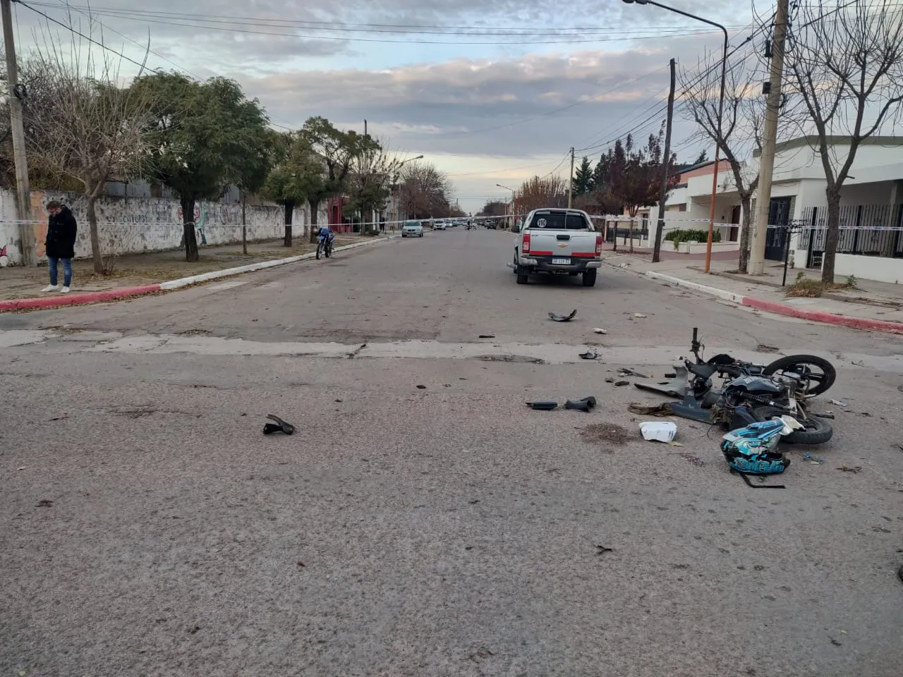 Eduardo Castex: Falleció un motociclista tras chocar contra una camioneta