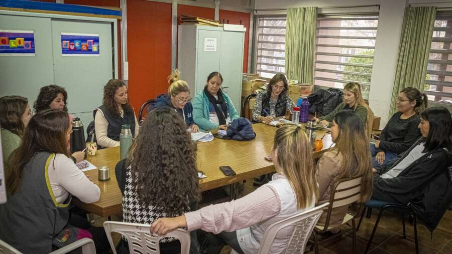 Las jornadas institucionales continuaron en Inclusivas, Adultos y Superior
