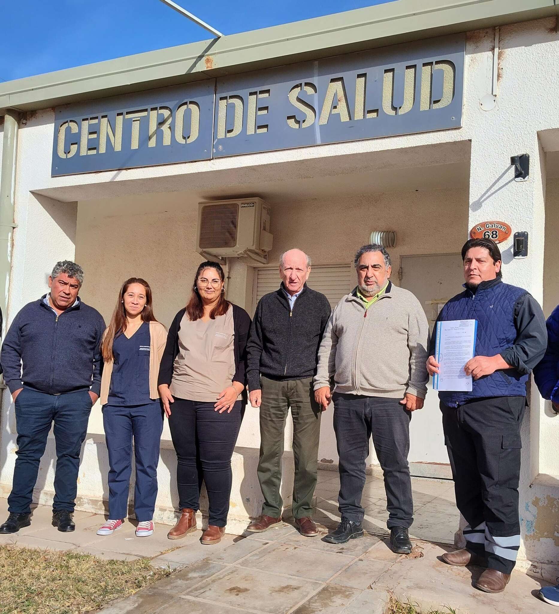 Funcionarios de salud recorrieron el Centro de Salud de Limay Mahuida