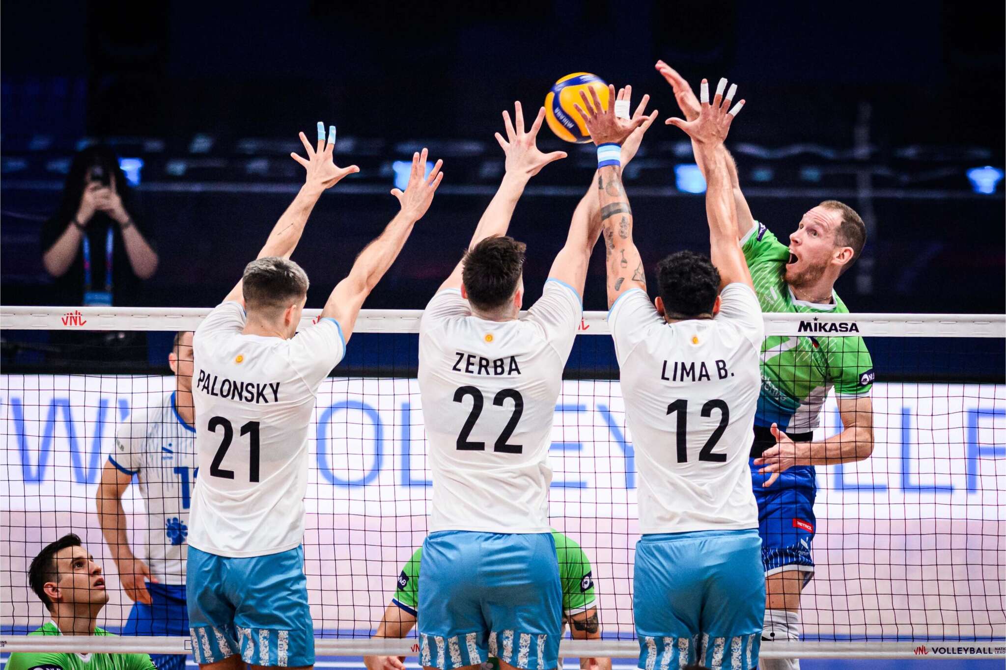 Voley: Argentina eliminada de la Nations League tras caer con Eslovenia