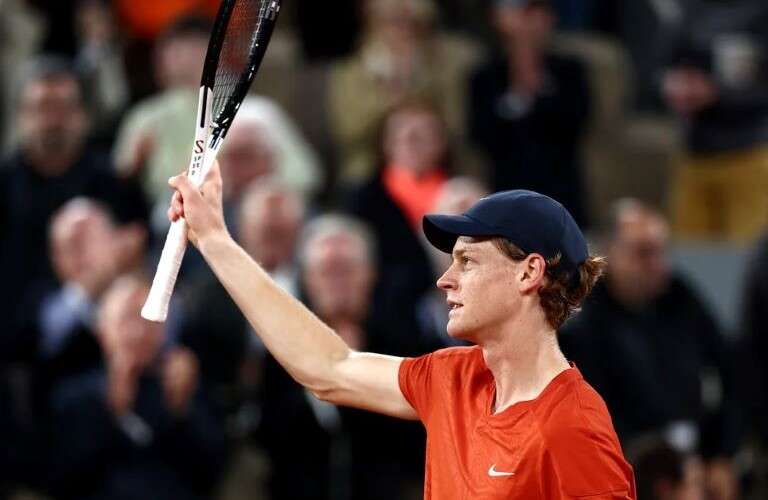 Tenis: Sinner, el nuevo NÂ°1 del mundo, no le dio oportunidades a Dimitrov y se metió en semis de Roland Garros