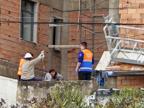 General Pico: Accidente laboral en un edificio en construcción deja tres heridos