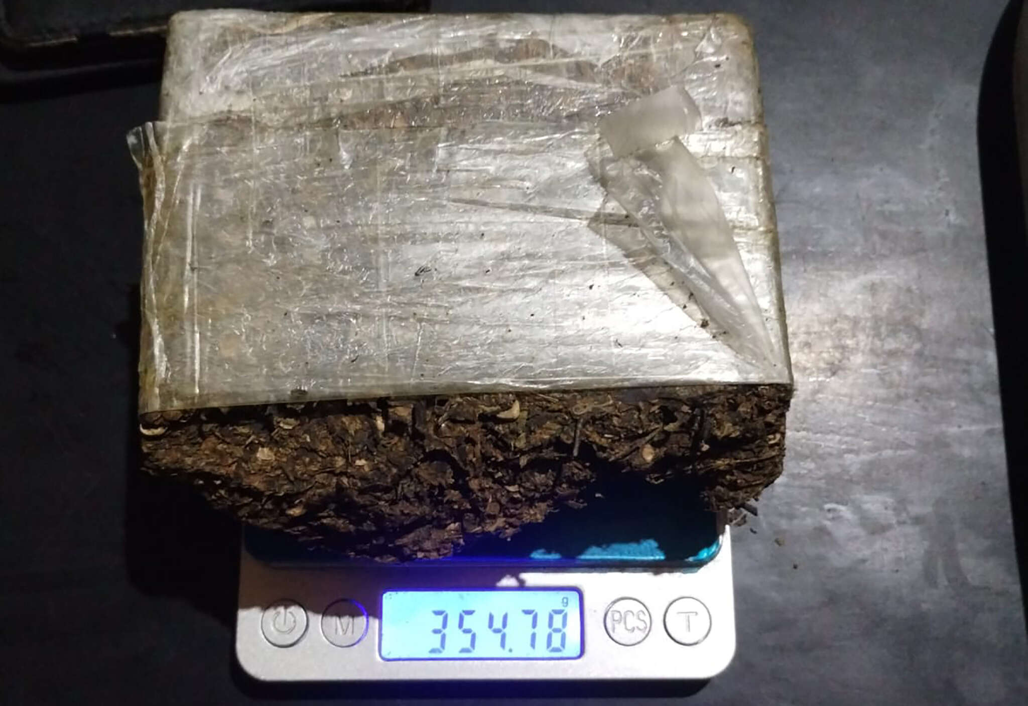 Santa Isabel: Secuestran casi 400 gramos de marihuana y hay varios detenidos