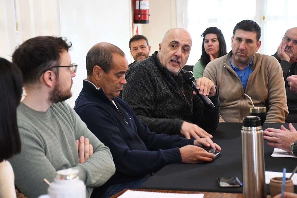 Santa Rosa: Debatieron sobre el permiso de circulación de autos antiguos