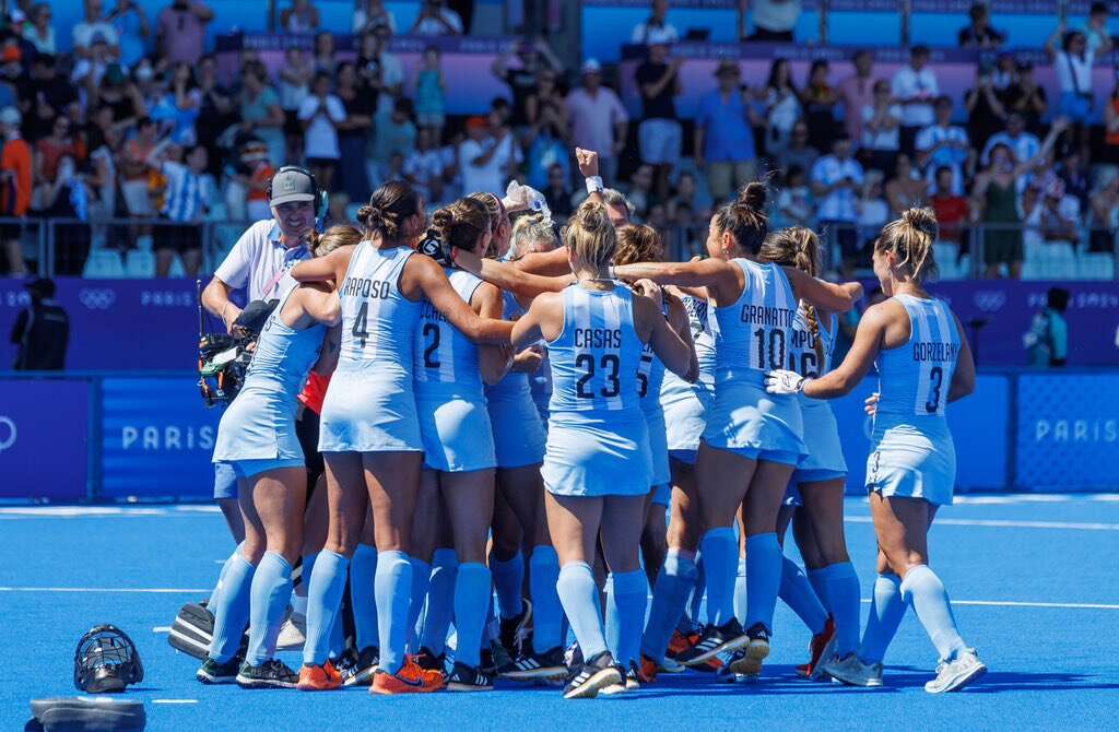 Juegos Olímpicos 2024: Las Leonas enfrentan a Países Bajos por un lugar en la final